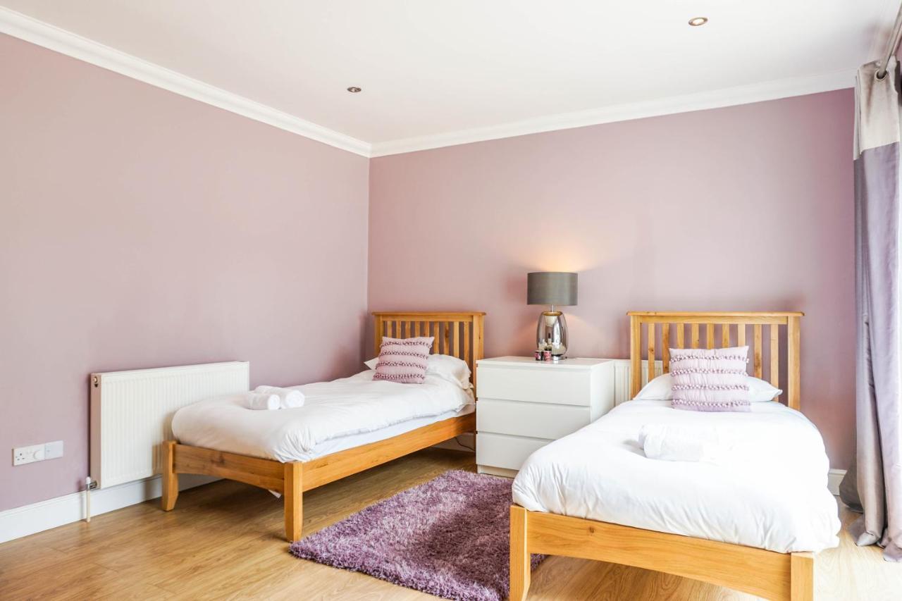 The Beach House - Fully Refurbed March 2024 Oystermouth Ngoại thất bức ảnh